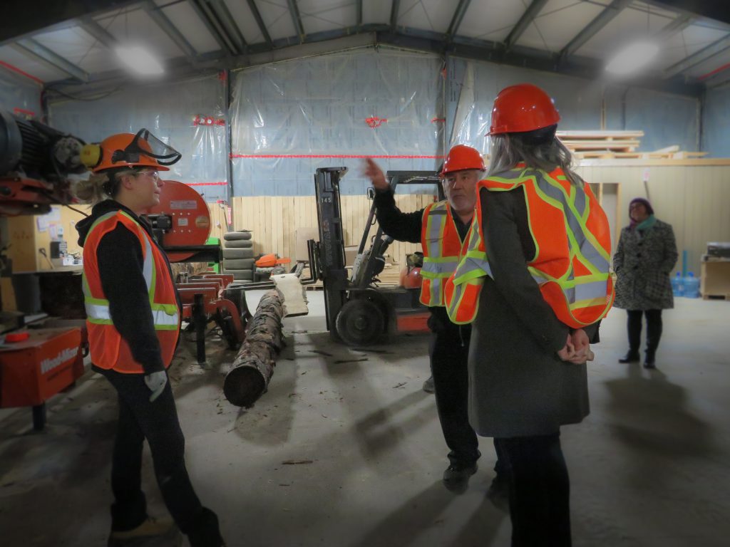 Papasay worker, Paul Gladu, and Minister Patty Hajdu